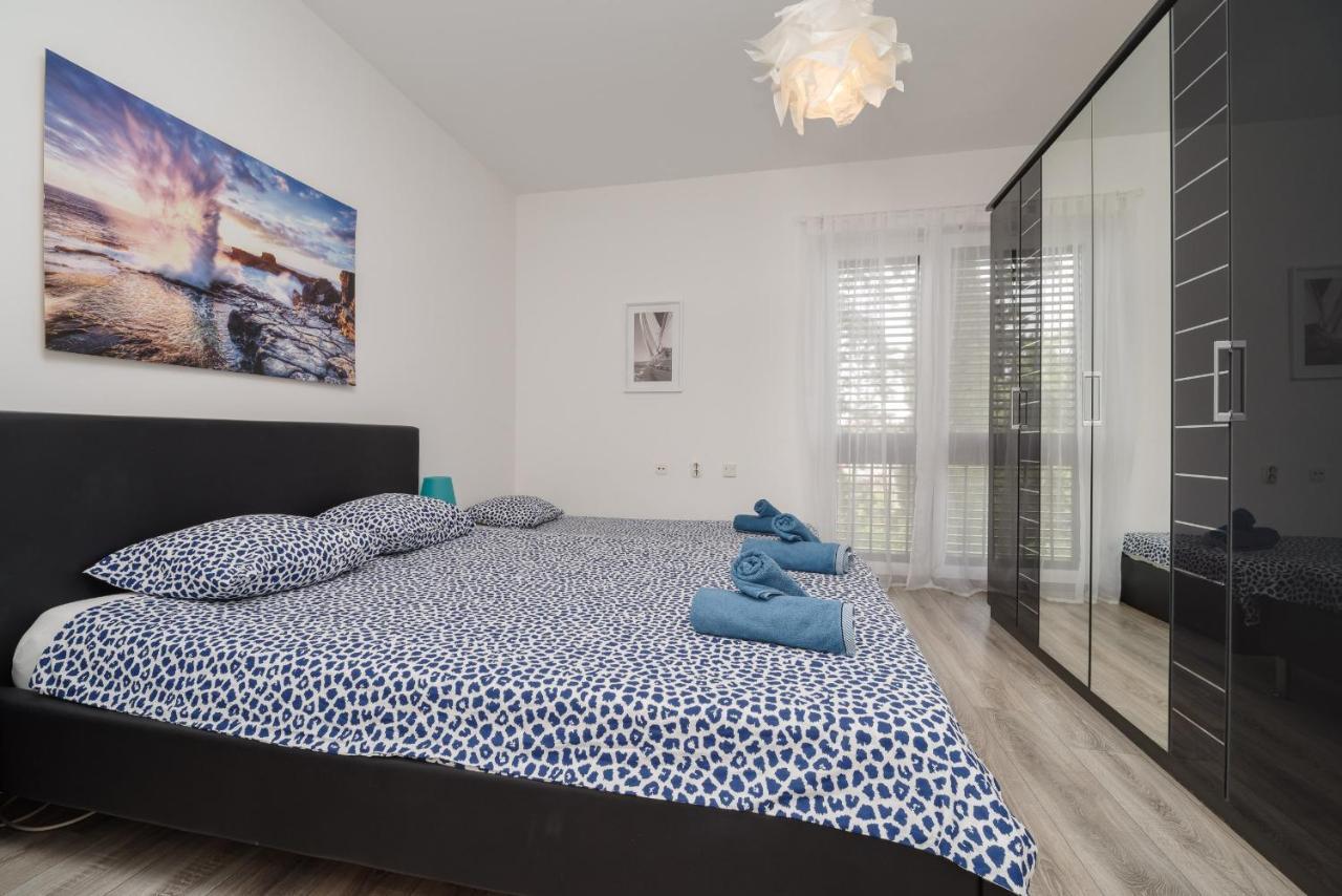 Apartment Beta Цриквеница Экстерьер фото